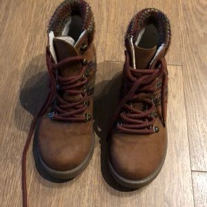 Target combat bootie